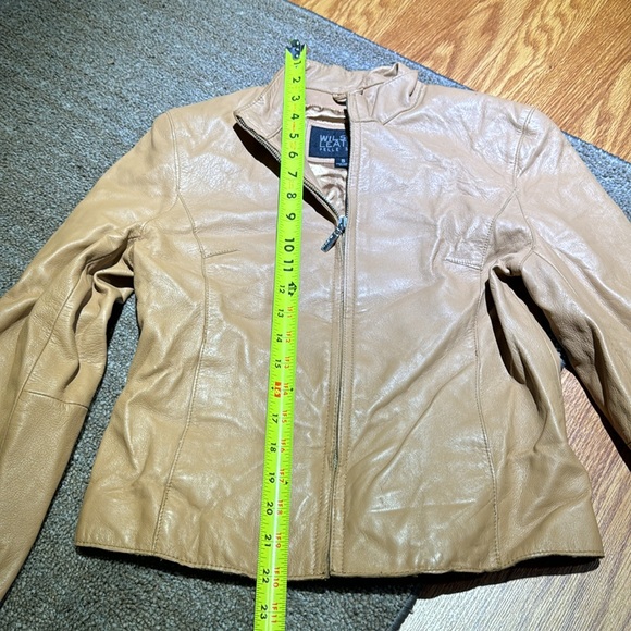 Women’s Wilson’s Leather Leather jacket size small tan in color          Bx8 - Picture 3 of 6